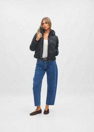 Roamer Jacket | Studio Black