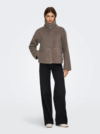 Megan Teddy Jacket  | Walnut