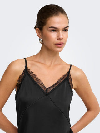 Menus Strap Lace Top | Black