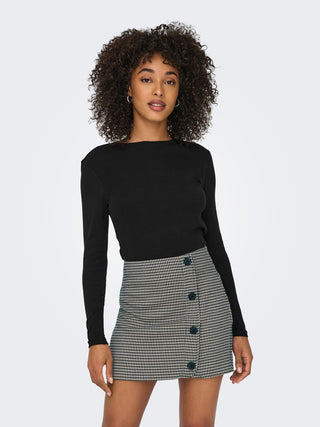 Riley Round Neck Long Sleeve Jersey Tee | Black