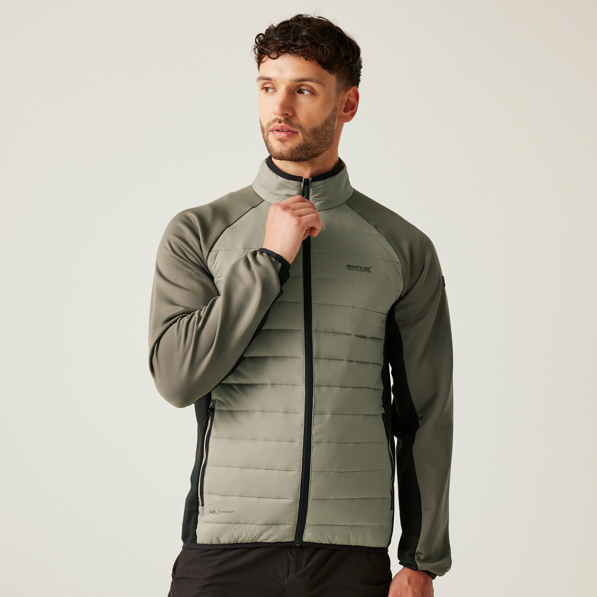 Ku00f6pa Svart Regatta Clumber IV Hybrid Jacka Fru00e5n Sverige