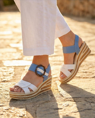 Alanah Wedge | Blue