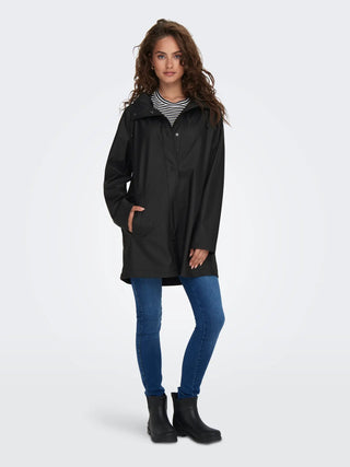 Newellen Raincoat | Black